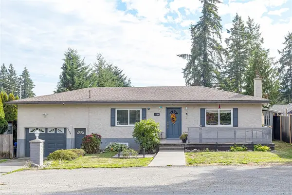 3464 Glenora Rd, Duncan BC V9L 6S2 - 4 bed, 3 bath in Duncan