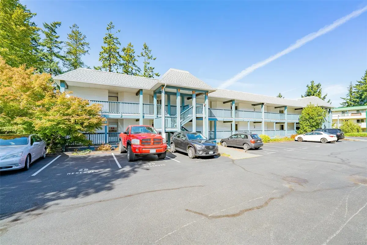 3089 Barons Rd #202, Nanaimo BC V9T 3Y6