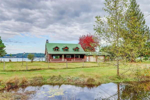 6020 Mine Rd, Port McNeill BC V0N 2R0 - 7 bed, 3.0 bath in Port McNeill