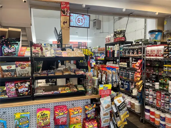 2031 Malaview Ave # 101, Sidney BC V8L 5X6