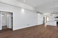 View 32