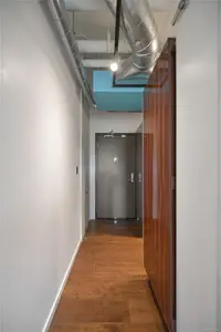 View 25
