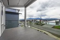 View 23