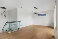 View 19