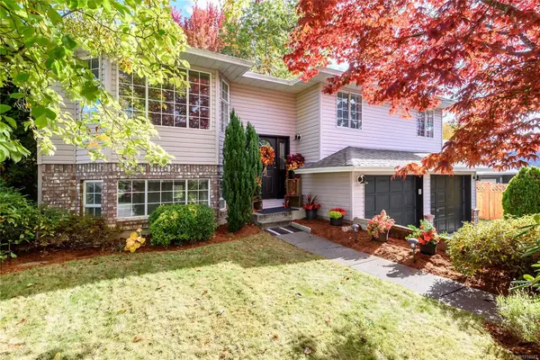 2043 Valley View Dr, Courtenay BC V9N 8M4 - 4 bed, 3 bath in Courtenay