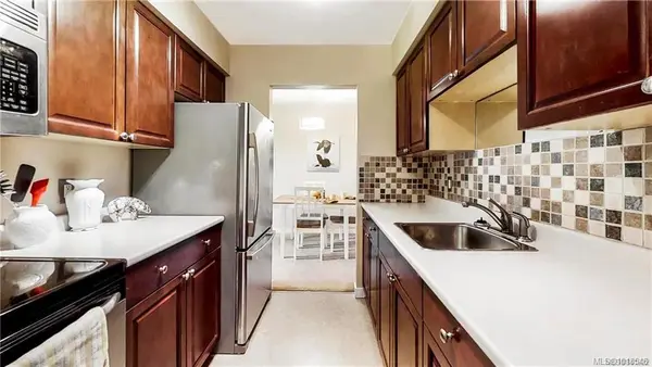 1597 Midgard Ave # 303, Saanich BC V8P 2Y2 - 1 bed, 1 bath in Saanich