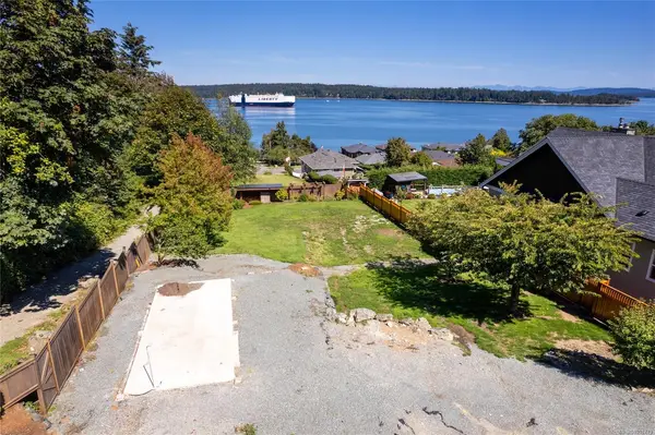 401 Chemainus Rd, Ladysmith BC V9G 1Y3