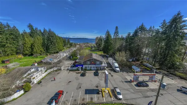 8248&8256 Island Hwy S, Fanny Bay BC V0R 1W0