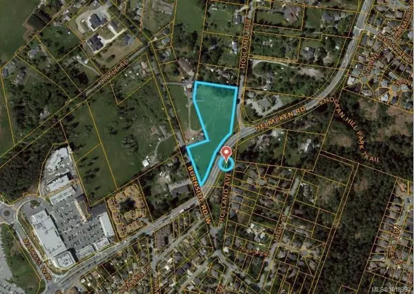 3876 Holland Ave, Saanich BC V8Z 5K1