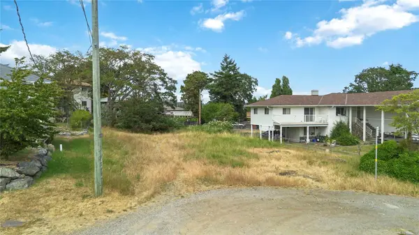 1360 Vista Hts, Victoria BC V8T 2J3