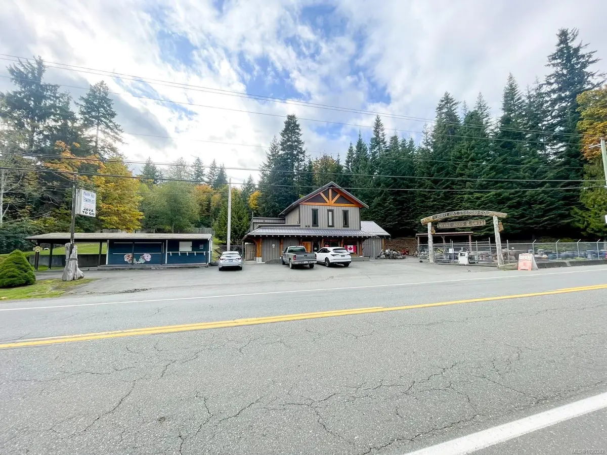 7581 Island Hwy S, Fanny Bay BC V0R 1W0