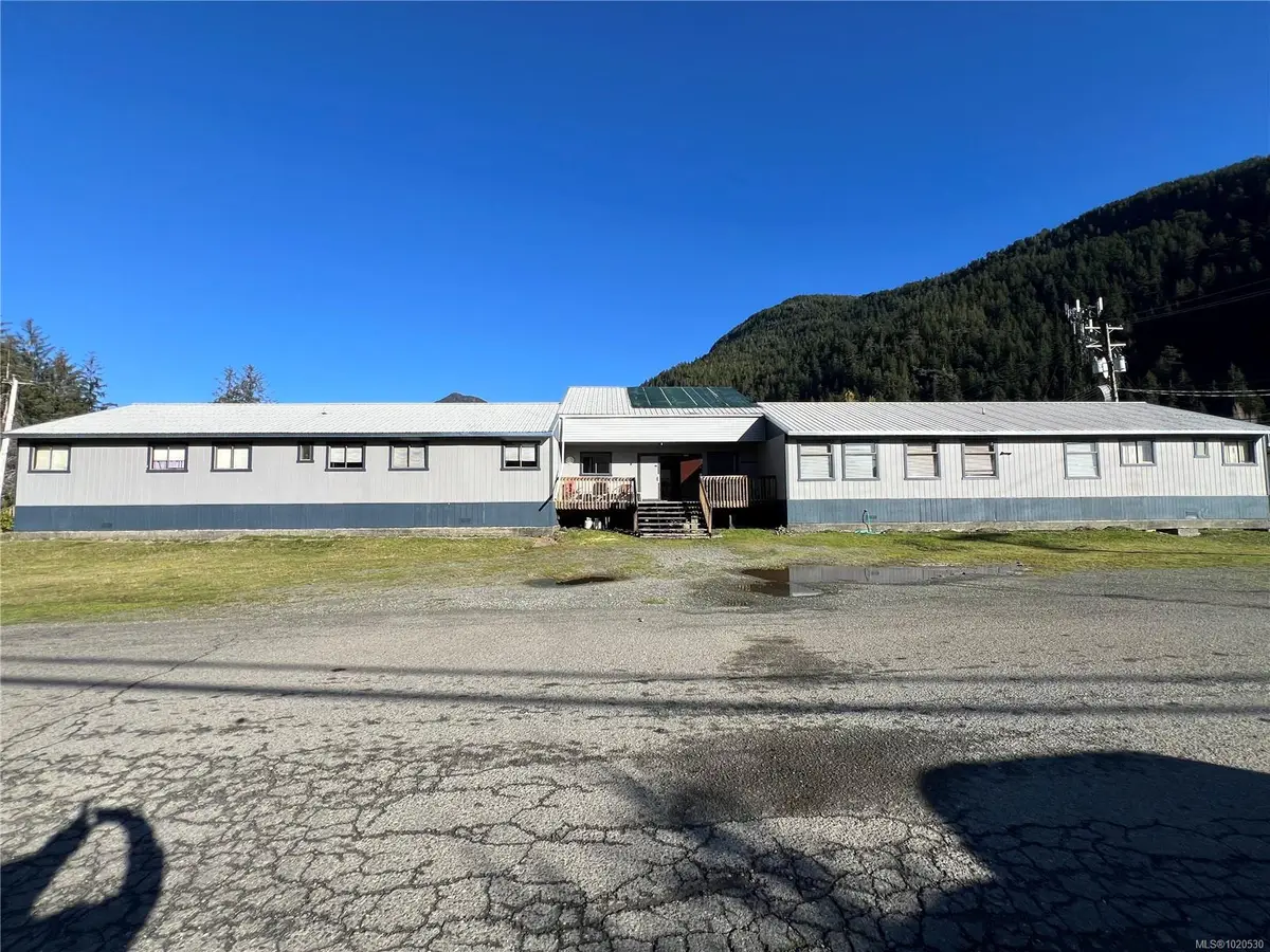 120 Alpine View Rd, Tahsis BC V0P 1X0