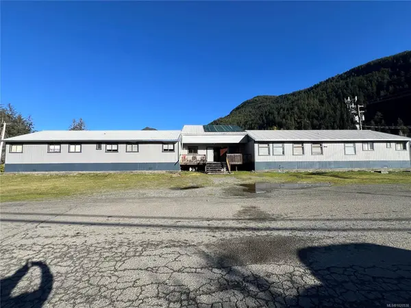 120 Alpine View Rd, Tahsis BC V0P 1X0