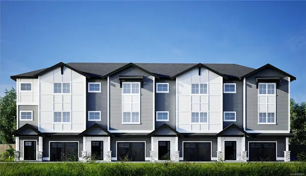 990 McBriar Ave # 1, Saanich BC V8X 3M3 - 4 bed, 4 bath in Saanich