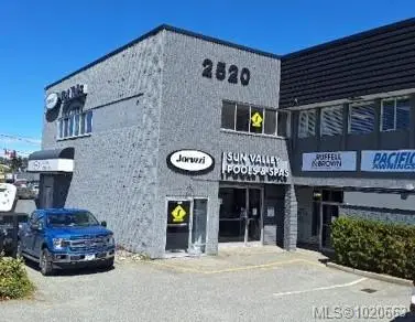 2520 Bowen Rd # 102, Nanaimo BC V9T 3L3