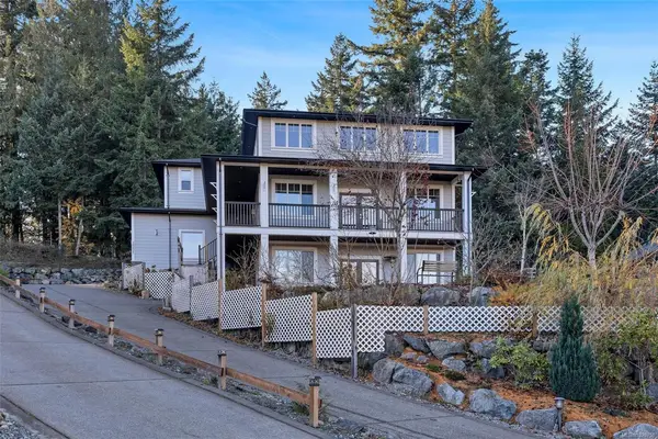 2551 Stubbs Rd, Mill Bay BC V8P 4A2 - 7 bed, 5.0 bath in Mill Bay