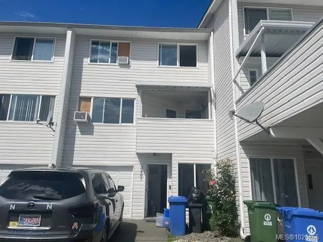 5287 Gertrude St, Port Alberni BC V9Y 6L1