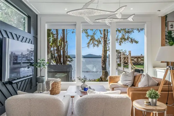 460 1st St, Sointula BC V0N 3E0 - 4 bed, 2.0 bath in Sointula