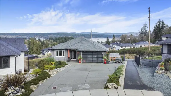 643 John Wilson Pl, Ladysmith BC V9G 0B8 - 4 bed, 4 bath in Ladysmith