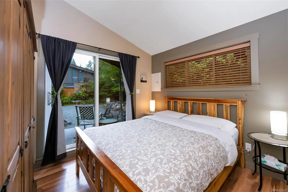 6574 Baird Rd # 10, Port Renfrew BC V0S 1K0