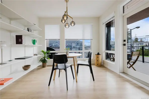 100 Lombardy St # 208, Parksville BC V9B 2J6 - 2 bed, 2 bath in Parksville