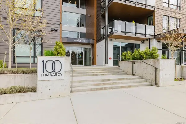 100 Lombardy St # 402, Parksville BC V9P 1P3 - 2 bed, 2 bath in Parksville