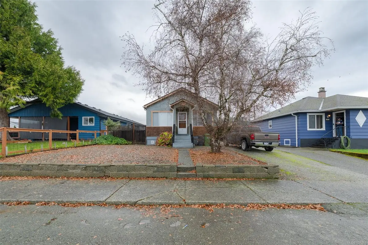 3885 14th Ave, Port Alberni BC V9Y 5C1
