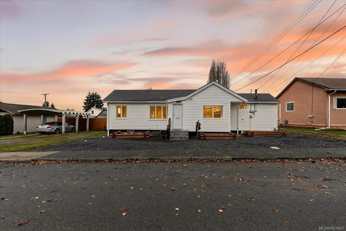 4167 Morton St, Port Alberni BC V9Y 3V1