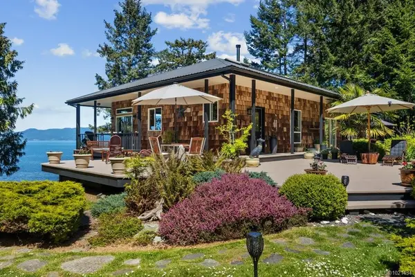 777 Mine Rd, Lasqueti Island BC V0R 2J0 - 2 bed, 3.0 bath in Lasqueti Island