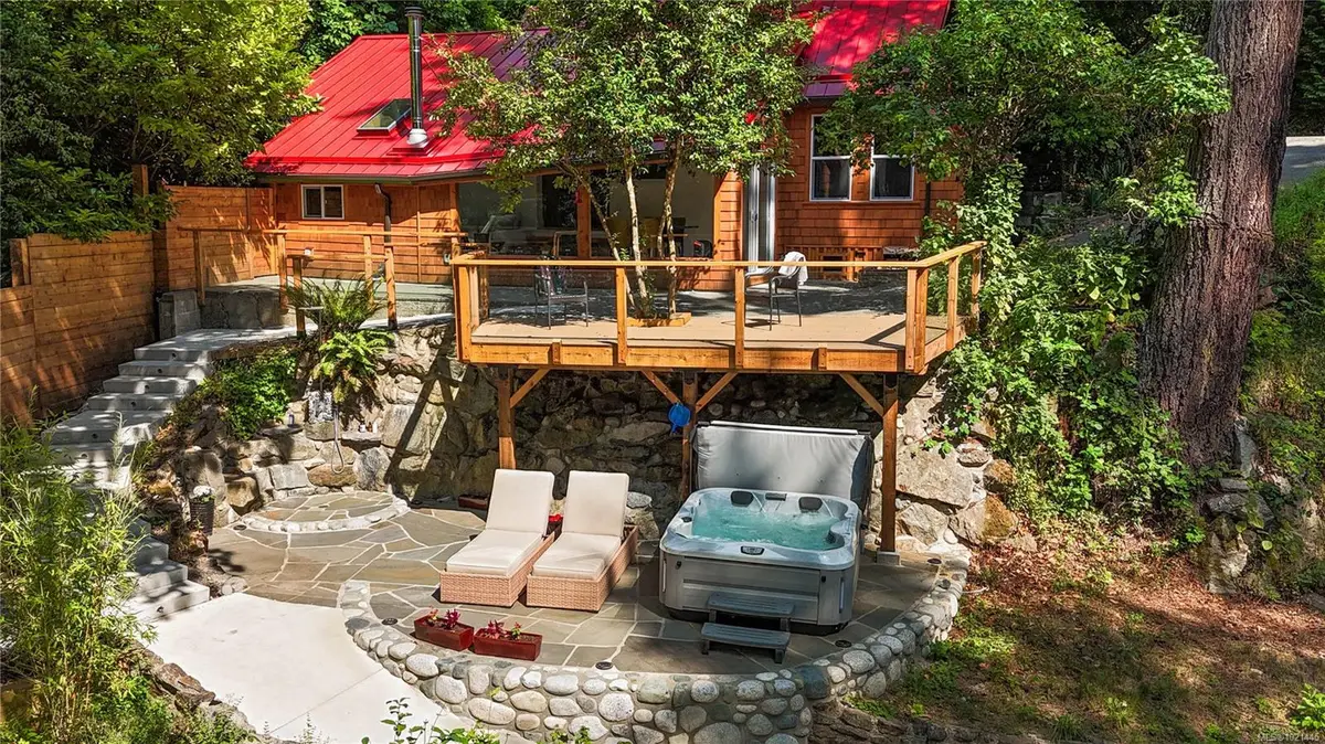 1709 Falcon Heights Rd, Langford BC V9B 6H6