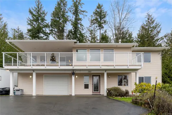 1763 Martini Way, Qualicum Beach BC V9K 2S3 - 3 bed, 3.0 bath in Qualicum Beach