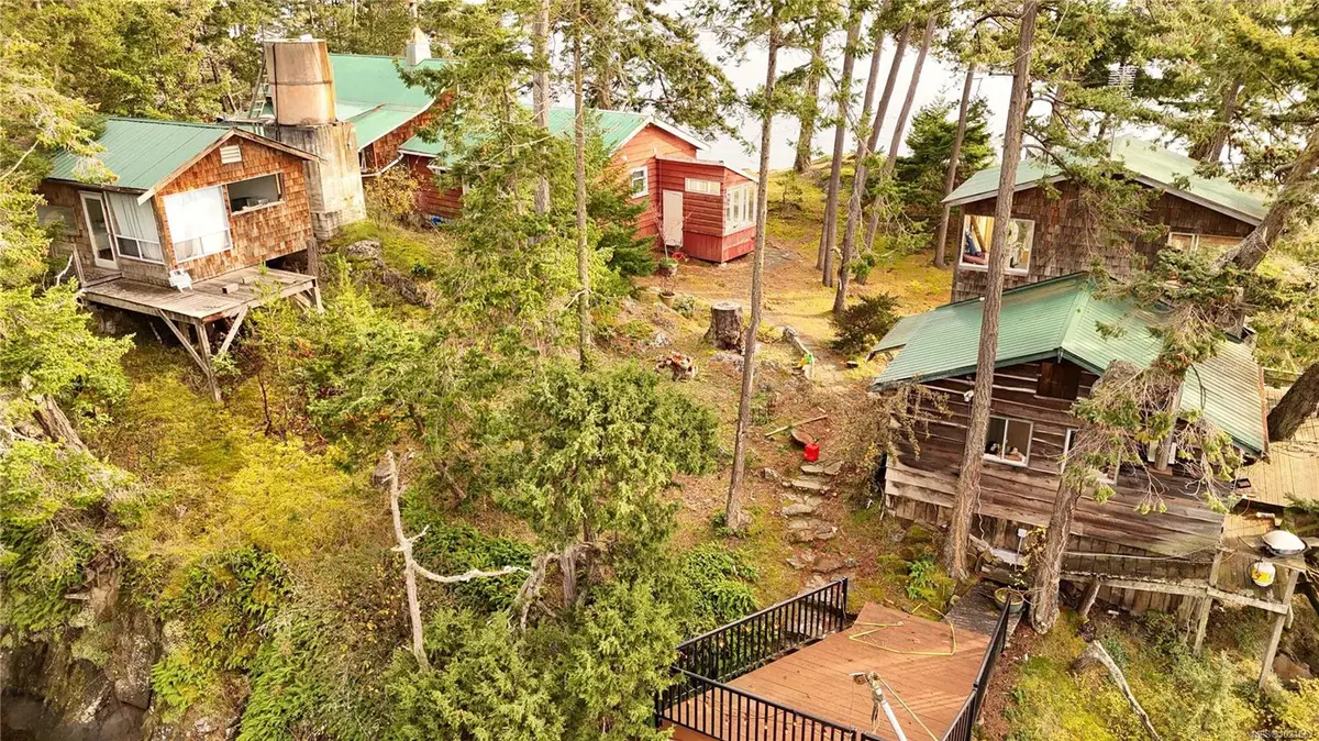 0 Fernie Island, Gulf Islands BC V0V 0V0