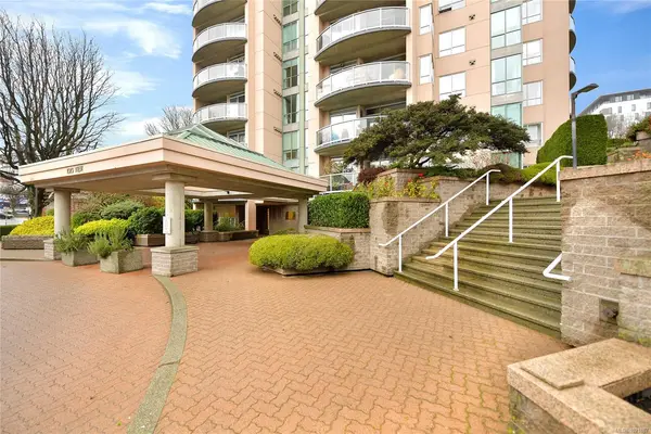 1010 View St # 205, Victoria BC V8V 4Y3 - 2 bed, 2 bath in Victoria