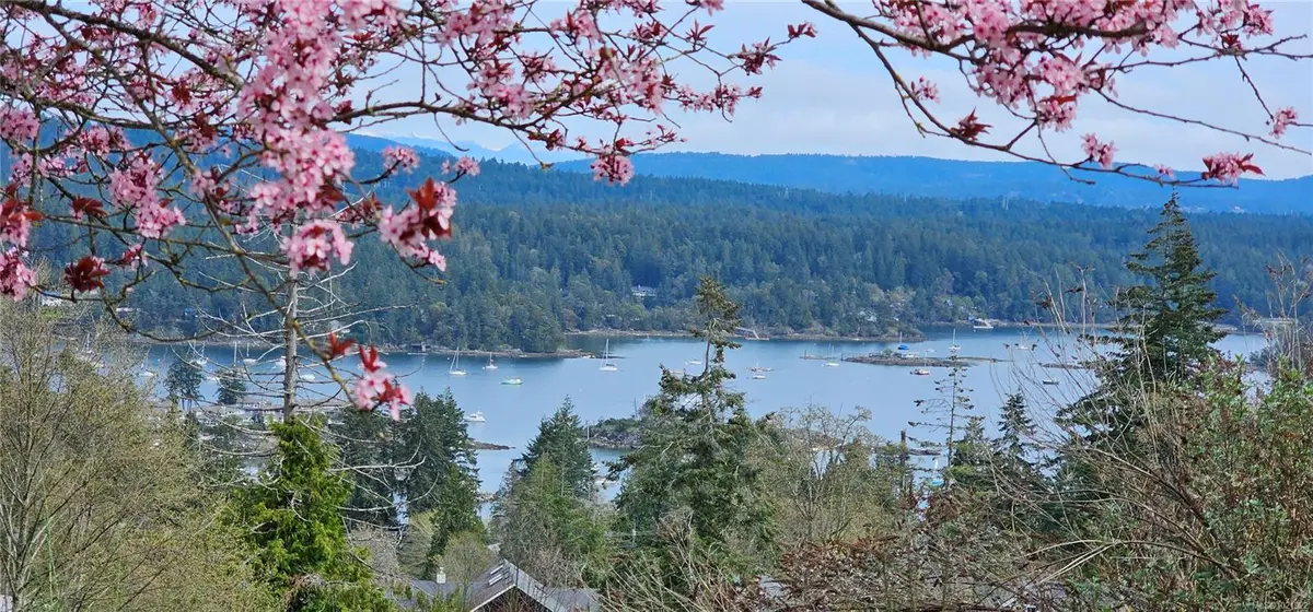 120 Bishops Walk Rd, Salt Spring BC V8K 2W3