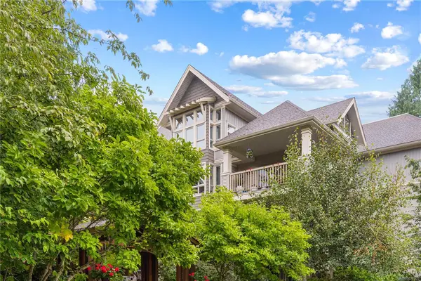 5670 Edgewater Lane # 202, Nanaimo BC V9T 6K1 - 1 bed, 1 bath in Nanaimo