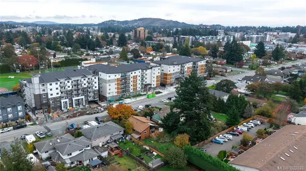 983 Bray Ave, Langford BC V9B 2S9