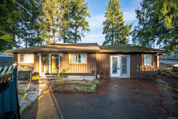 1576 Owen Rd, Comox BC V9M 4C6 - 1 bed, 1.0 bath in Comox