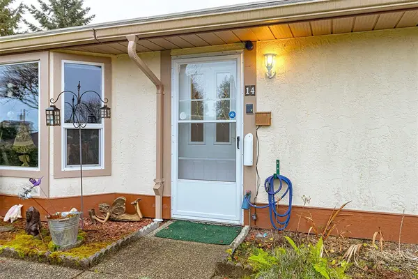 100 Abbey Lane # 14, Parksville BC V9P 1N4 - 2 bed, 2.0 bath in Parksville