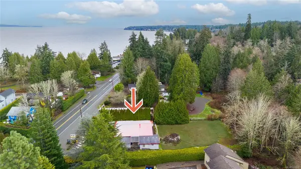 3346 Island Hwy W, Qualicum Beach BC V9K 2B3