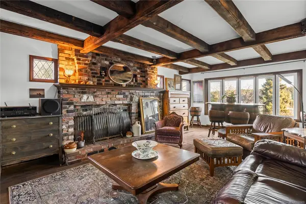 618 Beach Dr, Nanaimo BC V9S 2X9 - 4 bed, 4 bath in Nanaimo