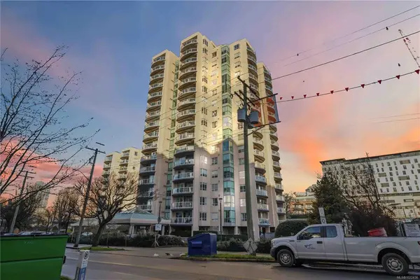 1020 View St # 207, Victoria BC V8V 4Y4 - 2 bed, 2 bath in Victoria