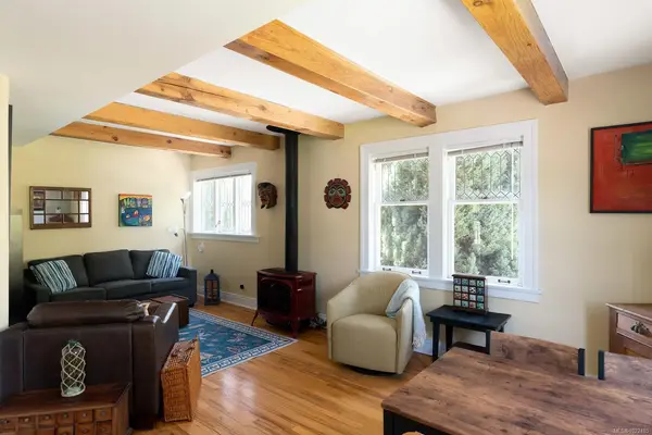 753 Pemberton Rd # 3, Victoria BC V8S 3R3 - 2 bed, 2.0 bath in Victoria