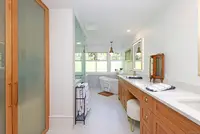 View 32