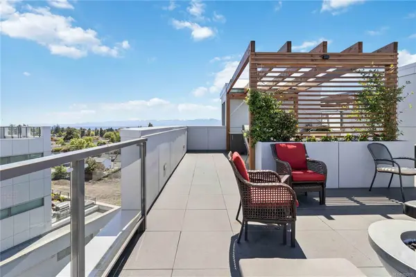 501 Park Pl # 601, Esquimalt BC V9A 0H3 - 2 bed, 2.0 bath in Esquimalt