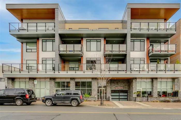 9775 Fourth St # 302, Sidney BC V8L 2Z8 - 2 bed, 2.0 bath in Sidney