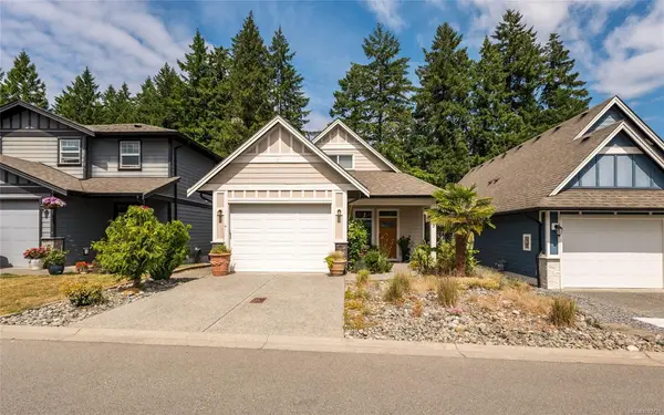 3205 Gibbins Rd # 19, Duncan BC V9L 1G7 - 3 bed, 3.0 bath in Duncan