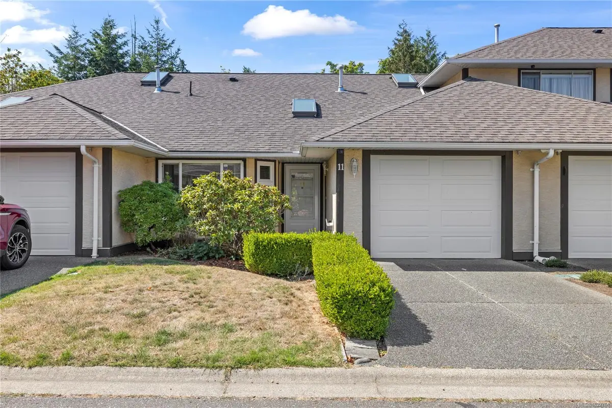 454 Morison Ave #11, Parksville BC V9P 2M6
