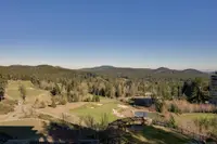 View 16