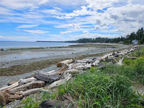 93 Lynnwood Rd, Campbell River BC V9H 1G9 - 3 bed, 1.0 bath in Campbell River