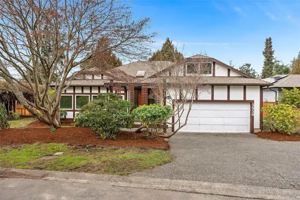 3950 Burchett Pl, Saanich BC V8N 6C2 - 3 bed, 2.0 bath in Saanich